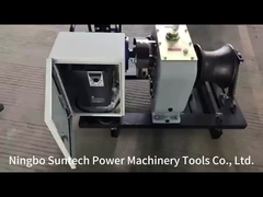 動力を与えられたウィンチ