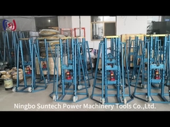 50KN 切断可能な鋼鉄ワイヤロープ メカニカルケーブル ドラムロール ストンド ワイヤを解放する