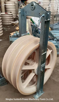 ブロックをひもでつなぐ916 X 110mmの頭上式の送電線5つのシーブのコンダクター