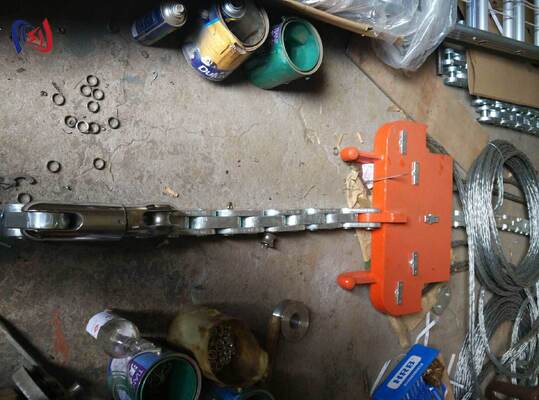 130-320KN定格荷重、正確な正方形形状と優れた減衰のための4束導体用プロフェッショナルヘッドボード