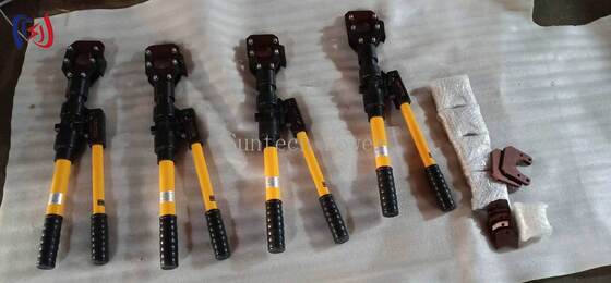 高電圧電力線および銅線にクリーンカットを行うためのプロフェッショナル80KN油圧ケーブルカッター