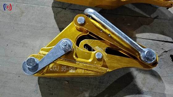 アルミニウム合金製のクランプは定格荷重7～80KN、最大開度14～48mmで送電線のストリングに使用できます。