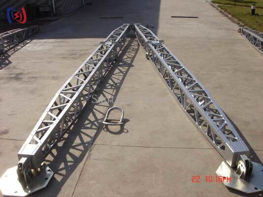8~28mの塔の建設のための耐腐蝕性コーティングを持つモジュール型A型格子ジーンポール