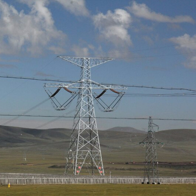 二重回路角度の鋼鉄送電タワー
