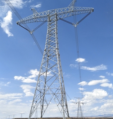 電流を通された角度の鋼鉄11KV 33KV 132KV 220KV伝達タワー